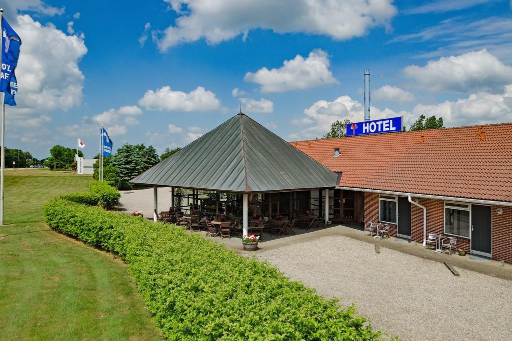 Hotel فاردي المظهر الخارجي الصورة